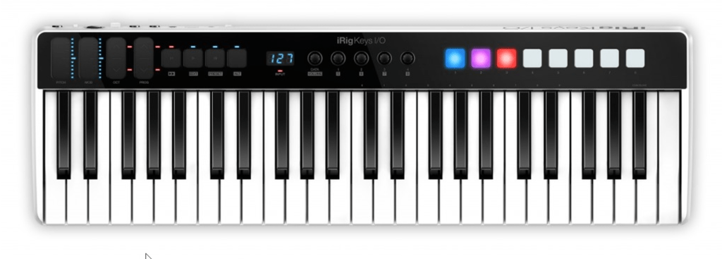 L'IK Multimedia iRig Keys I/O 49 combine un contrôleur de clavier MIDI et une interface audio dans une seule unité.